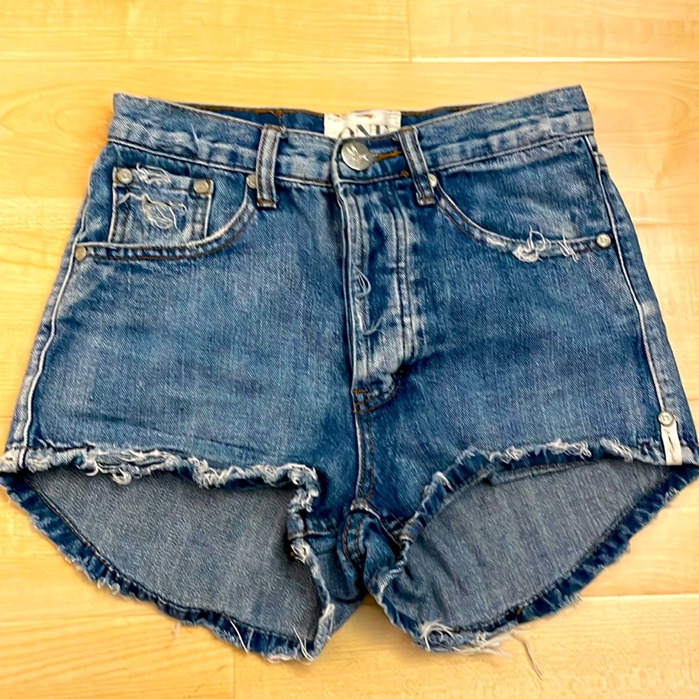 One Teaspoon denim distressed shorts 22